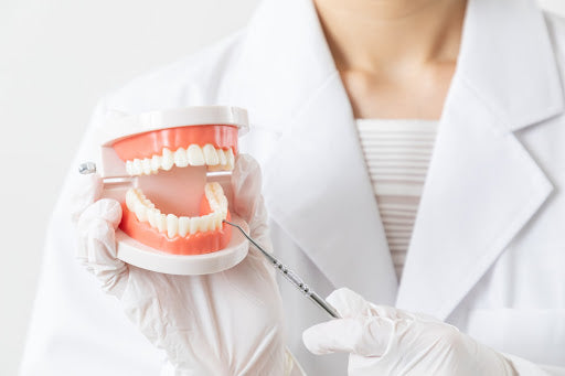 口腔がんの予防は歯磨き粉でできる？症状・原因・対策方法を解説